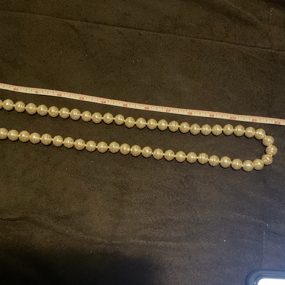 Vintage  Faux Pearl Necklace, multifunctional and 8 different ways to use. - Picture 12 of 12